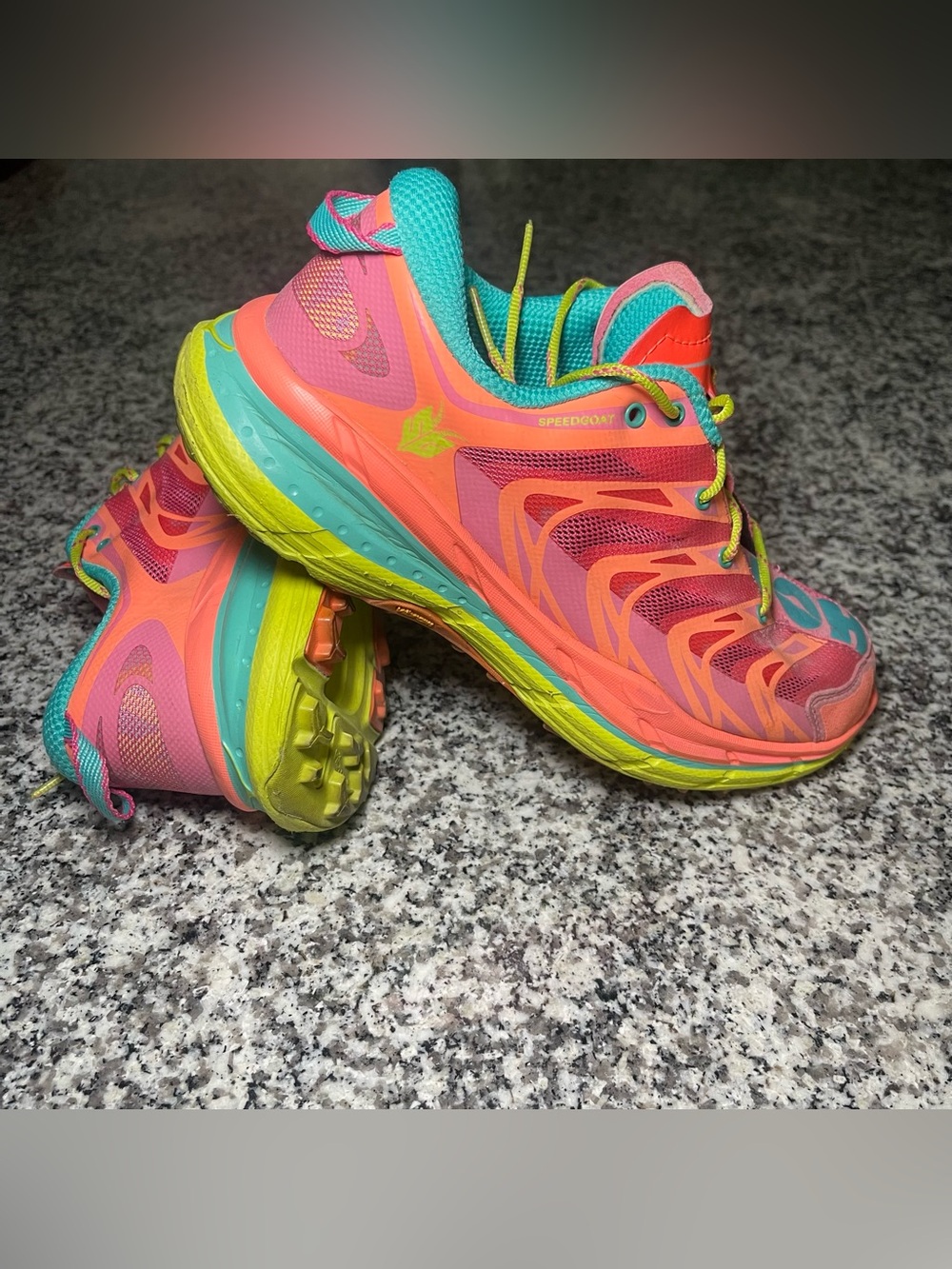 Hoka One One Speedgoat Shoes Womens Size 8 Multicolor Trail Running Sneakers
